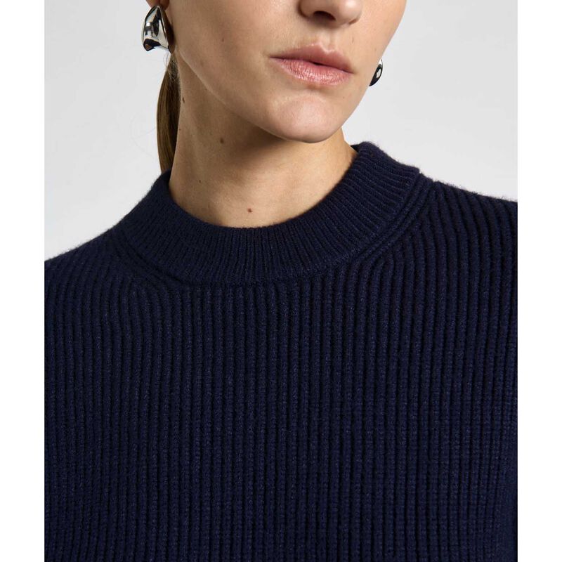 Cue Chunky Oversized Sweater image number 2